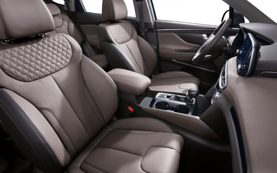 Интерьер Hyundai Santa Fe 2018 года  (KR) (фото 37 из 56)